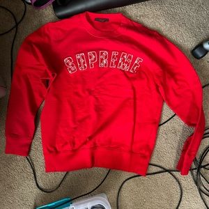 Louis Vuitton X supreme crewneck sweatshirt
